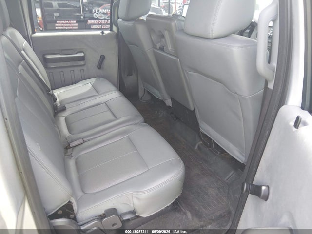 46087311 :رقم المزاد ، 1FD9W4HT9FEA84077 vin ، 2015 Ford F-450 Chassis Xl مزاد بيع