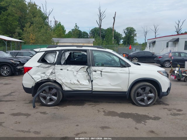 Продаж на аукціоні авто 2019 Honda Passport Touring, vin: 5FNYF8H95KB003872, номер лоту: 46087312