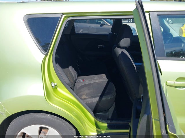 KIA Soul 2014 KNDJN2A21E7721590 Image 8