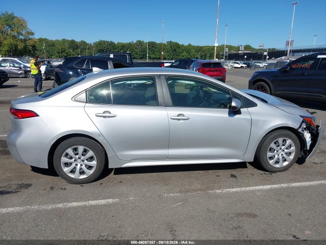 Продаж на аукціоні авто 2022 Toyota Corolla Le, vin: JTDEPMAE2N3032117, номер лоту: 46087357