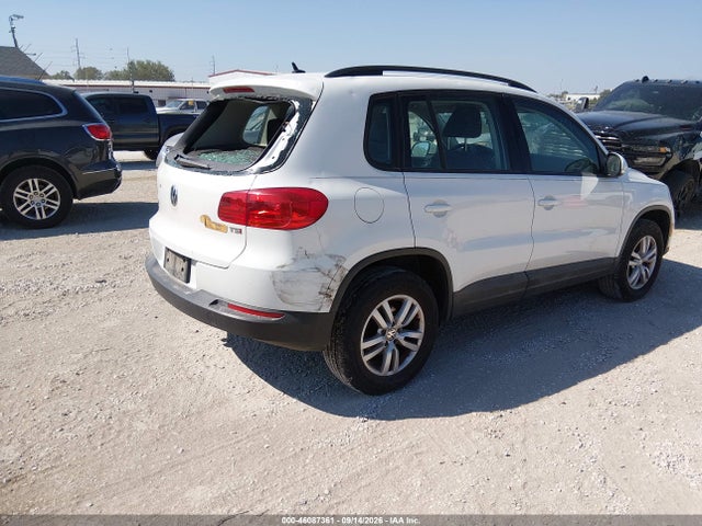 2016 Volkswagen Tiguan S მანქანა იყიდება აუქციონზე, vin: WVGAV7AX3GW006386, აუქციონის ნომერი: 46087361