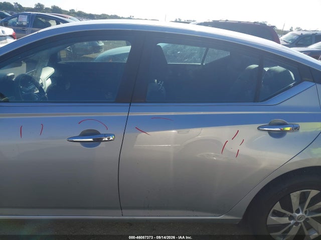 46087373 :رقم المزاد ، 1N4BL4BV4PN350153 vin ، 2023 Nissan Altima S Fwd مزاد بيع
