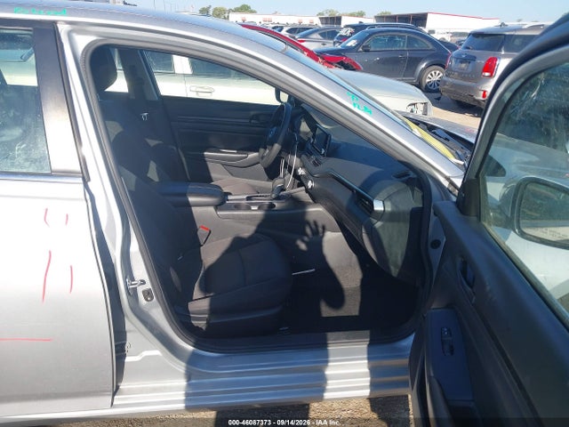46087373 :رقم المزاد ، 1N4BL4BV4PN350153 vin ، 2023 Nissan Altima S Fwd مزاد بيع