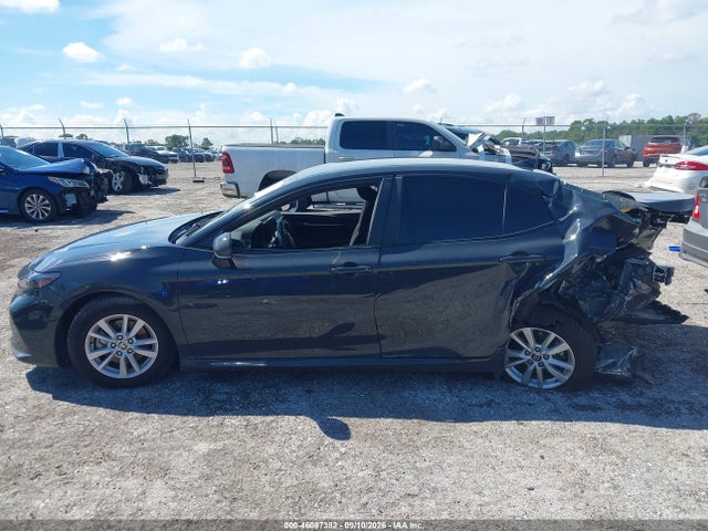 Продажа на аукционе авто 2025 Toyota Camry Le, vin: 4T1DAACKXSU047108, номер лота: 46087382