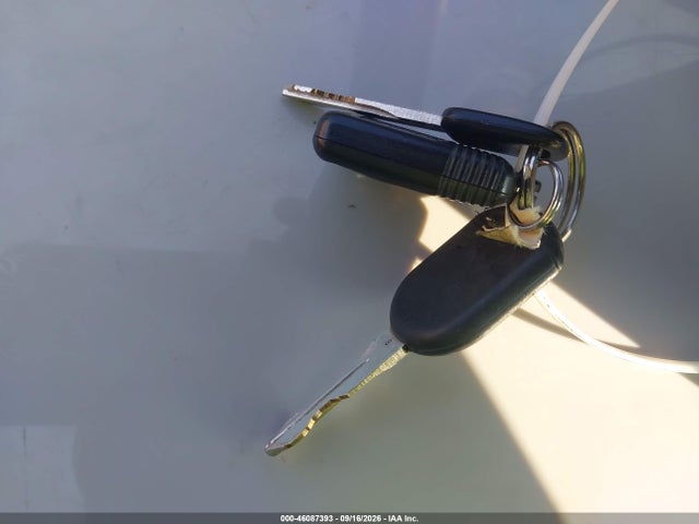 46087393 :رقم المزاد ، 1FAFP53U91A201253 vin ، 2001 Ford Taurus Se مزاد بيع