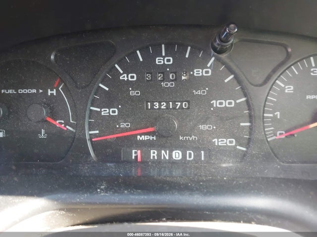 46087393 :رقم المزاد ، 1FAFP53U91A201253 vin ، 2001 Ford Taurus Se مزاد بيع