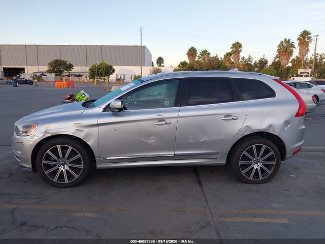 2016 Volvo Xc60 T6 Drive-e Platinum მანქანა იყიდება აუქციონზე, vin: YV449MRM0G2913860, აუქციონის ნომერი: 46087396