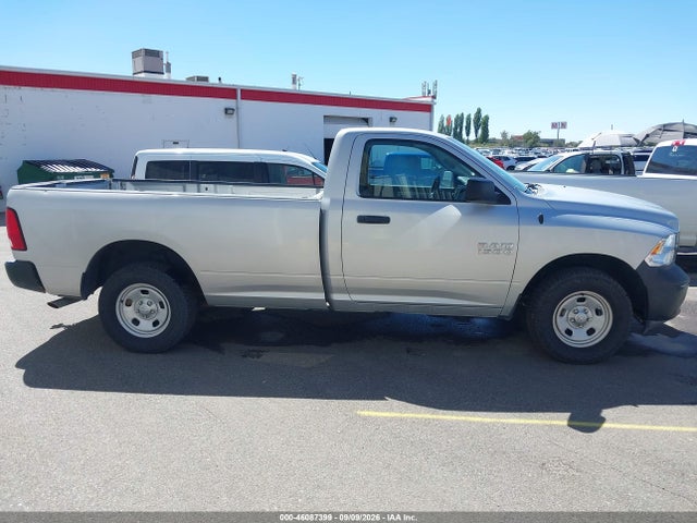 46087399 :رقم المزاد ، 3C6JR7DG4HG704730 vin ، 2017 Ram 1500 Tradesman  4x4 8' Box مزاد بيع
