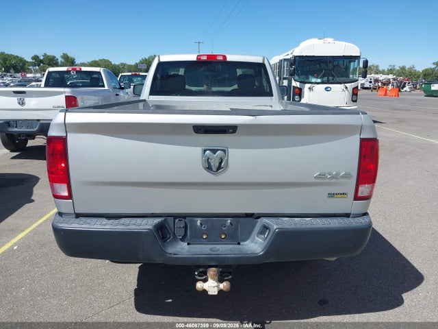 46087399 :رقم المزاد ، 3C6JR7DG4HG704730 vin ، 2017 Ram 1500 Tradesman  4x4 8' Box مزاد بيع