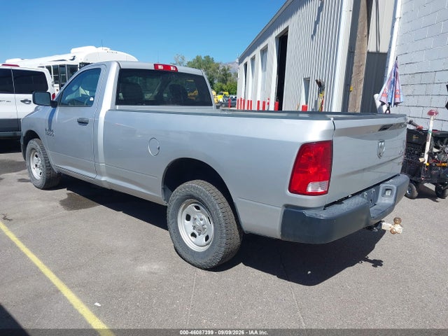 46087399 :رقم المزاد ، 3C6JR7DG4HG704730 vin ، 2017 Ram 1500 Tradesman  4x4 8' Box مزاد بيع