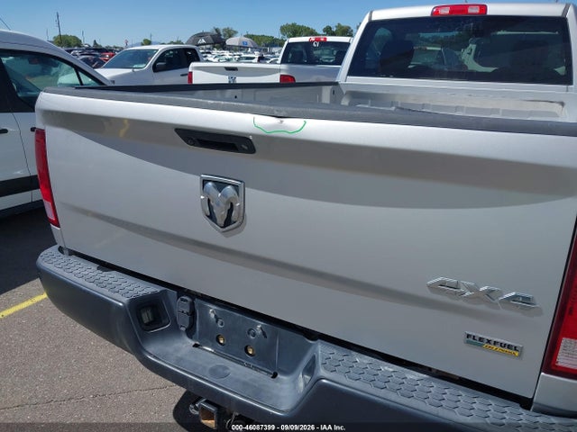 46087399 :رقم المزاد ، 3C6JR7DG4HG704730 vin ، 2017 Ram 1500 Tradesman  4x4 8' Box مزاد بيع