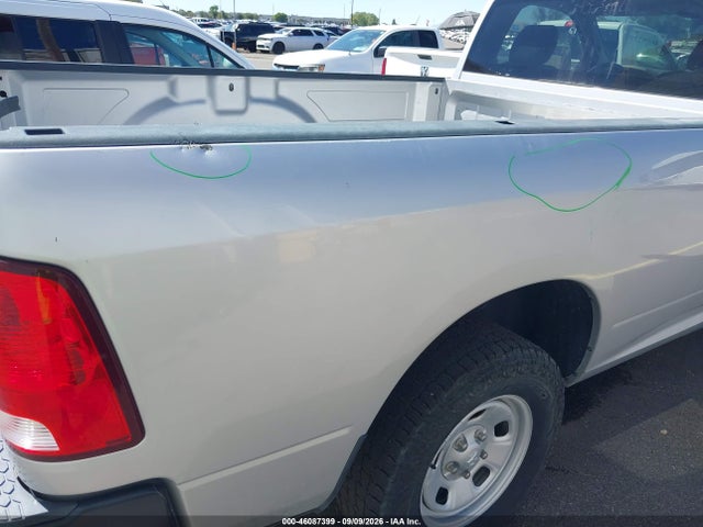 46087399 :رقم المزاد ، 3C6JR7DG4HG704730 vin ، 2017 Ram 1500 Tradesman  4x4 8' Box مزاد بيع