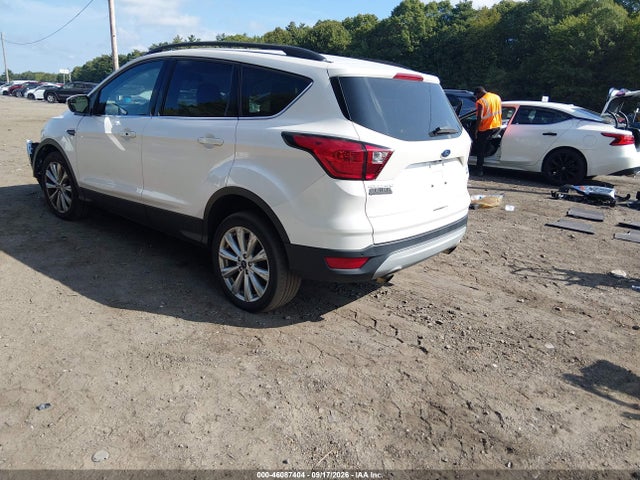 Продажа на аукционе авто 2019 Ford Escape Sel, vin: 1FMCU9HDXKUA72750, номер лота: 46087404