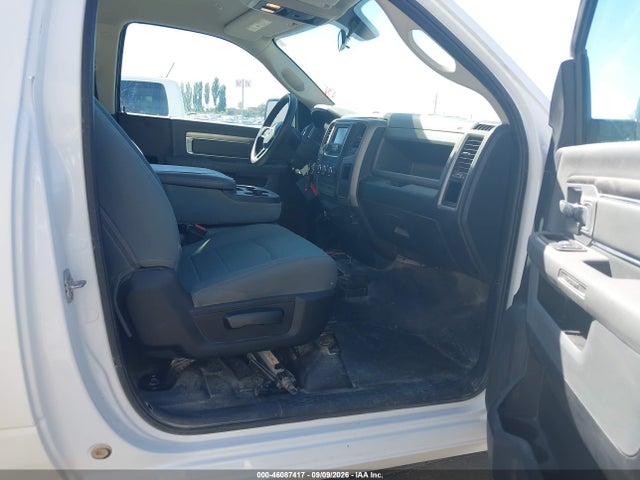 46087417 :رقم المزاد ، 3C6JR7DG8HG704729 vin ، 2017 Ram 1500 Tradesman  4x4 8' Box مزاد بيع