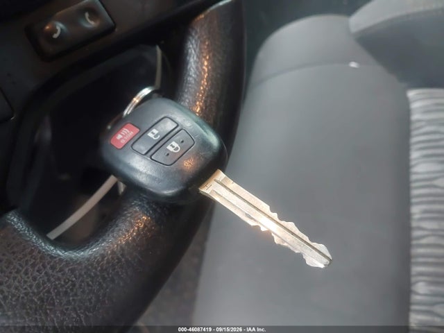 Продажа на аукционе авто 2021 Toyota Tundra Sr, vin: 5TFCY5F1XMX027755, номер лота: 46087419