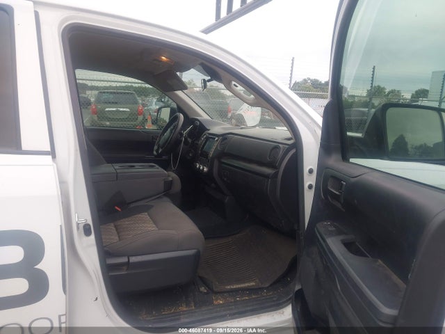 Продажа на аукционе авто 2021 Toyota Tundra Sr, vin: 5TFCY5F1XMX027755, номер лота: 46087419