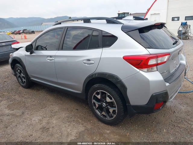 Subaru Crosstrek 2.0i Premium 2018 JF2GTABC7JH304918 Image 3