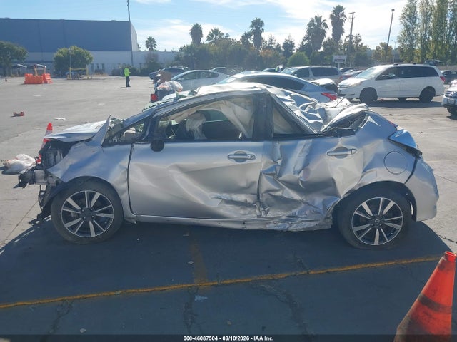 Nissan Versa Note Sr 2018 3N1CE2CP8JL353256 Image 14