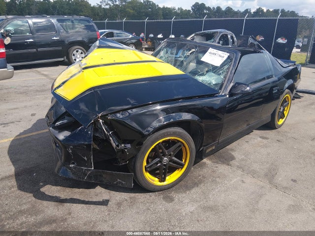 46087560 :رقم المزاد ، 1G1FP21FXJL140361 vin ، 1988 Chevrolet Camaro مزاد بيع