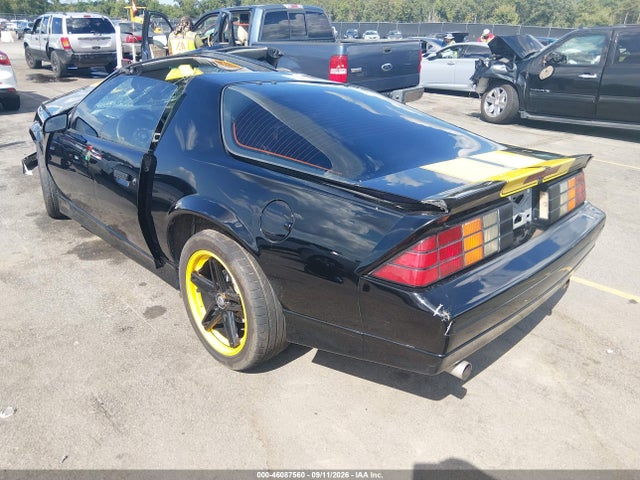 46087560 :رقم المزاد ، 1G1FP21FXJL140361 vin ، 1988 Chevrolet Camaro مزاد بيع