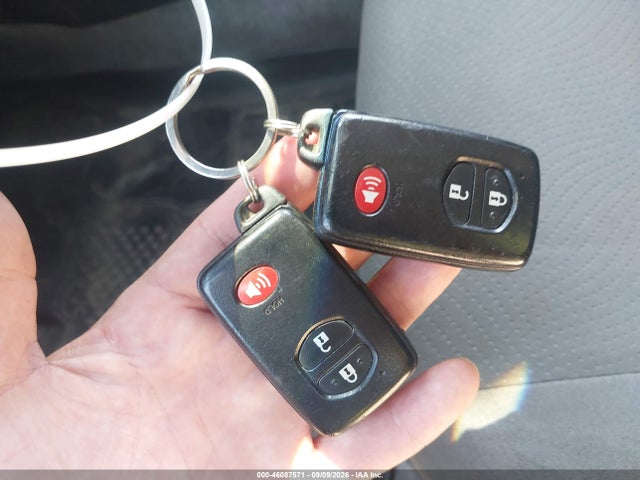 Aukcja sprzedaży 2014 Toyota Prius Two, vin: JTDKN3DU5E0370098, numer aukcji: 46087571