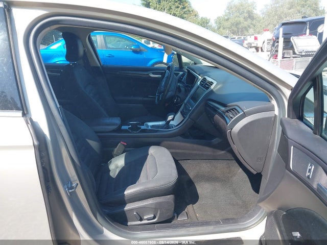 3FA6P0H78GR206951 Ford FUSION SE