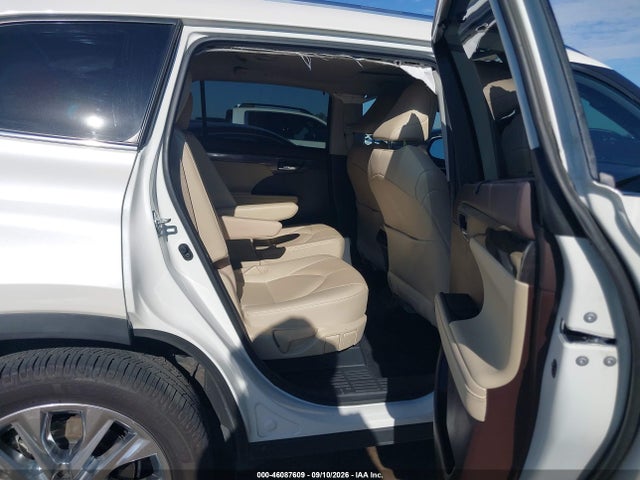 Toyota Highlander Limited 2021 5TDYZRAHXMS049128 Image 8