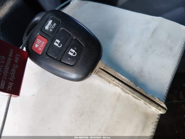 Toyota COROLLA LE 2018 2T1BURHE5JC075043 Image 11