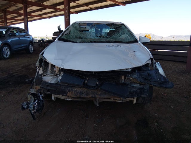Toyota COROLLA LE 2018 2T1BURHE5JC075043 Image 12