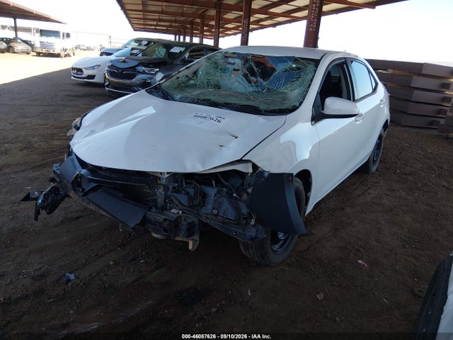 Toyota COROLLA LE 2018 2T1BURHE5JC075043 Image 2