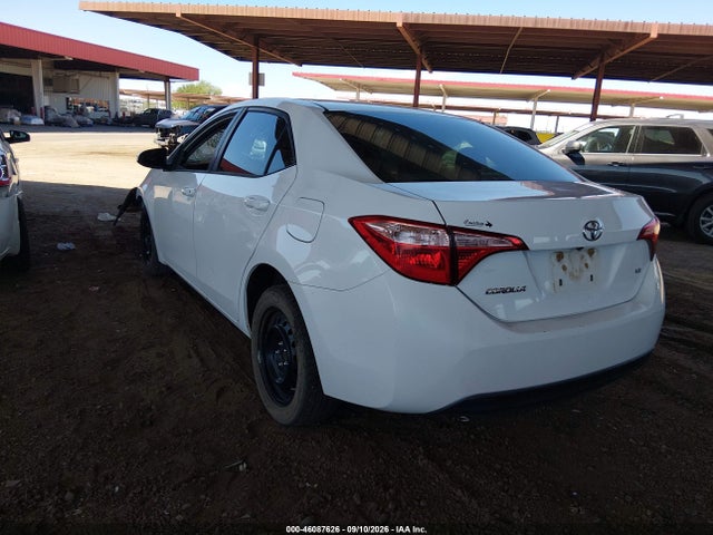 Toyota COROLLA LE 2018 2T1BURHE5JC075043 Image 3