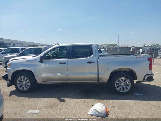 Продаж на аукціоні авто 2022 Chevrolet Silverado 1500 Ltd 4wd  Short Bed Custom, vin: 3GCPYBEK0NG194559, номер лоту: 46087641