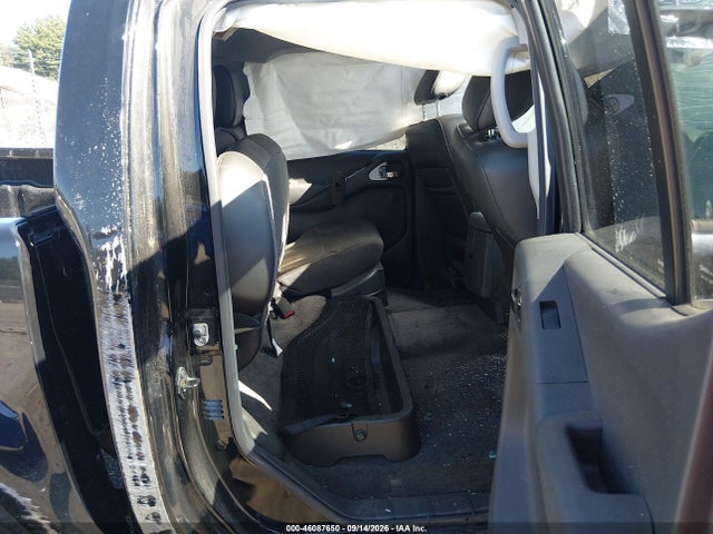 2011 Nissan Frontier Pro-4x მანქანა იყიდება აუქციონზე, vin: 1N6AD0EV5BC437780, აუქციონის ნომერი: 46087650