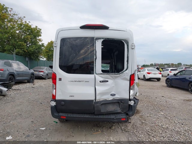 2020 Ford Transit-250 მანქანა იყიდება აუქციონზე, vin: 1FTBR2C85LKA40420, აუქციონის ნომერი: 46087666