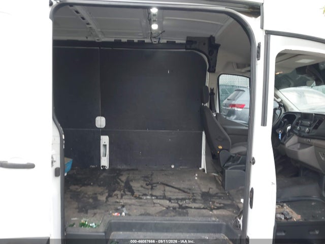 2020 Ford Transit-250 მანქანა იყიდება აუქციონზე, vin: 1FTBR2C85LKA40420, აუქციონის ნომერი: 46087666