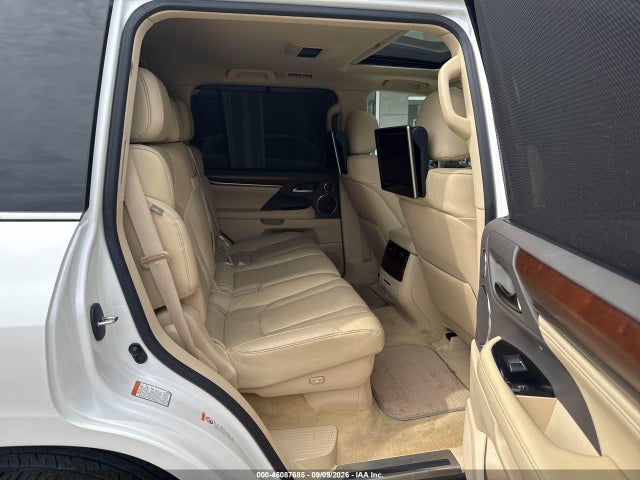 Продажа на аукционе авто 2016 Lexus Lx 570, vin: JTJHY7AX3G4213685, номер лота: 46087685