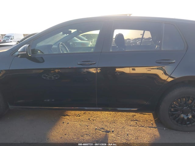 2015 Volkswagen Golf Tsi S 4-door მანქანა იყიდება აუქციონზე, vin: 3VW217AU0FM077177, აუქციონის ნომერი: 46087721