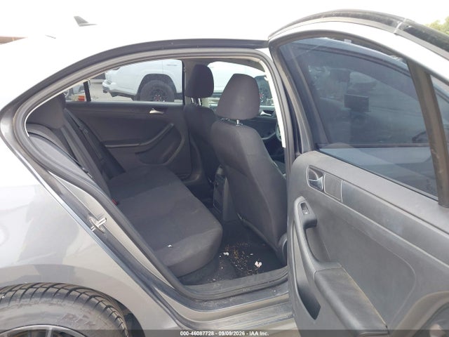 Продаж на аукціоні авто 2015 Volkswagen Jetta 2.0l S, vin: 3VW2K7AJ7FM273703, номер лоту: 46087728