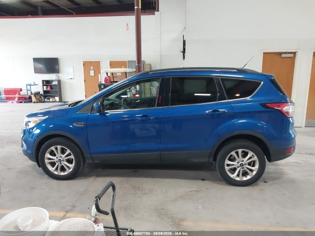 Продаж на аукціоні авто 2018 Ford Escape Se, vin: 1FMCU9GD3JUD31143, номер лоту: 46087765