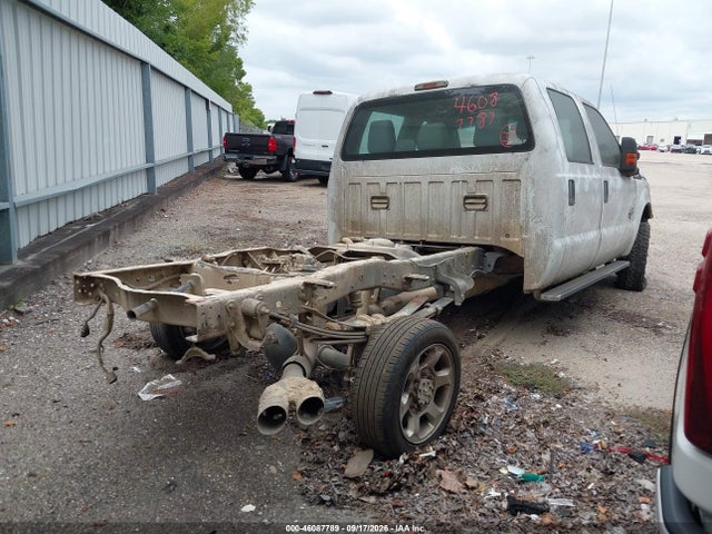 46087789 :رقم المزاد ، 1FT8W3BT8GEB73806 vin ، 2016 Ford F-350 Xl مزاد بيع