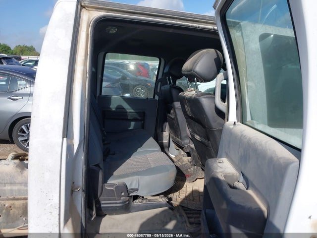 46087789 :رقم المزاد ، 1FT8W3BT8GEB73806 vin ، 2016 Ford F-350 Xl مزاد بيع