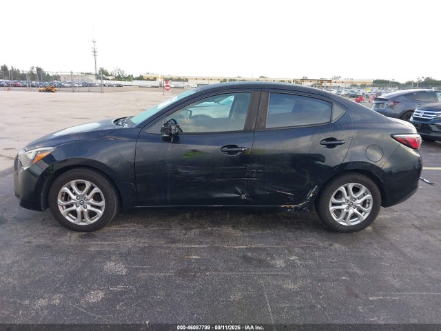 2017 Toyota Yaris Ia მანქანა იყიდება აუქციონზე, vin: 3MYDLBYV3HY147968, აუქციონის ნომერი: 46087799