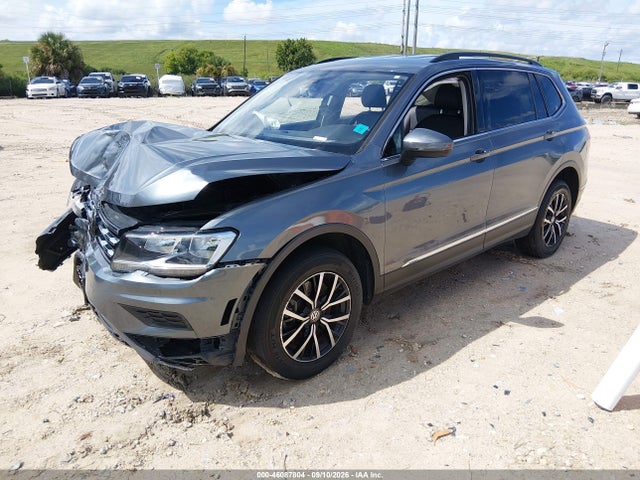 46087804 :رقم المزاد ، 3VV2B7AX9MM086193 vin ، 2021 Volkswagen Tiguan 2.0t Se/2.0t Se R-line Black/2.0t Sel مزاد بيع