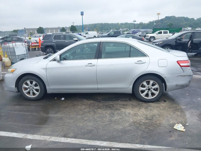 Продажа на аукционе авто 2011 Toyota Camry Le, vin: 4T1BF3EK0BU177285, номер лота: 46087817