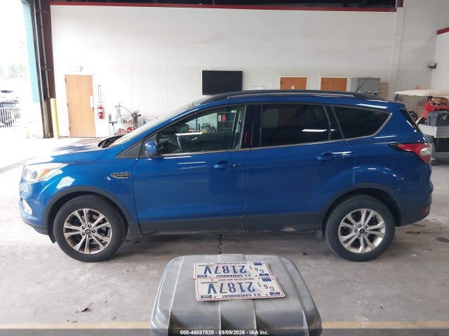 Продаж на аукціоні авто 2018 Ford Escape Se, vin: 1FMCU9GD5JUD31144, номер лоту: 46087820