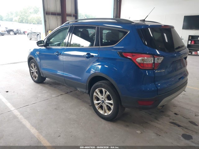 Продаж на аукціоні авто 2018 Ford Escape Se, vin: 1FMCU9GD5JUD31144, номер лоту: 46087820