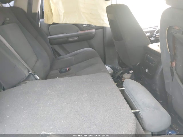 46087836 :رقم المزاد ، 1GKFC13068R101252 vin ، 2008 Gmc Yukon Sle مزاد بيع