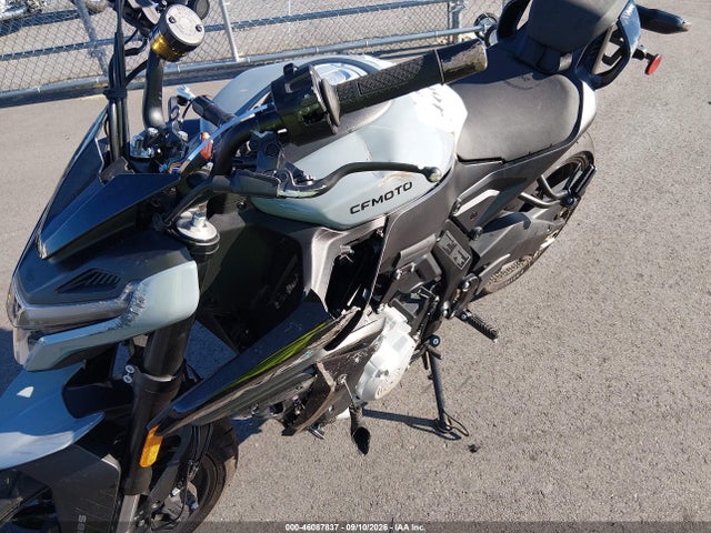 Cf Moto 675snk 2026 LCEPEVLR8T6000790 Image 16