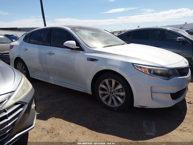 KIA OPTIMA EX 2018 5XXGU4L34JG201447 Image 13