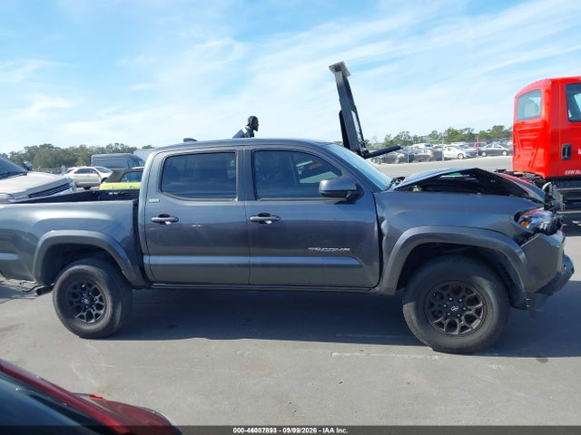 2021 Toyota Tacoma Sr5 V6 მანქანა იყიდება აუქციონზე, vin: 3TMAZ5CN8MM156532, აუქციონის ნომერი: 46087893